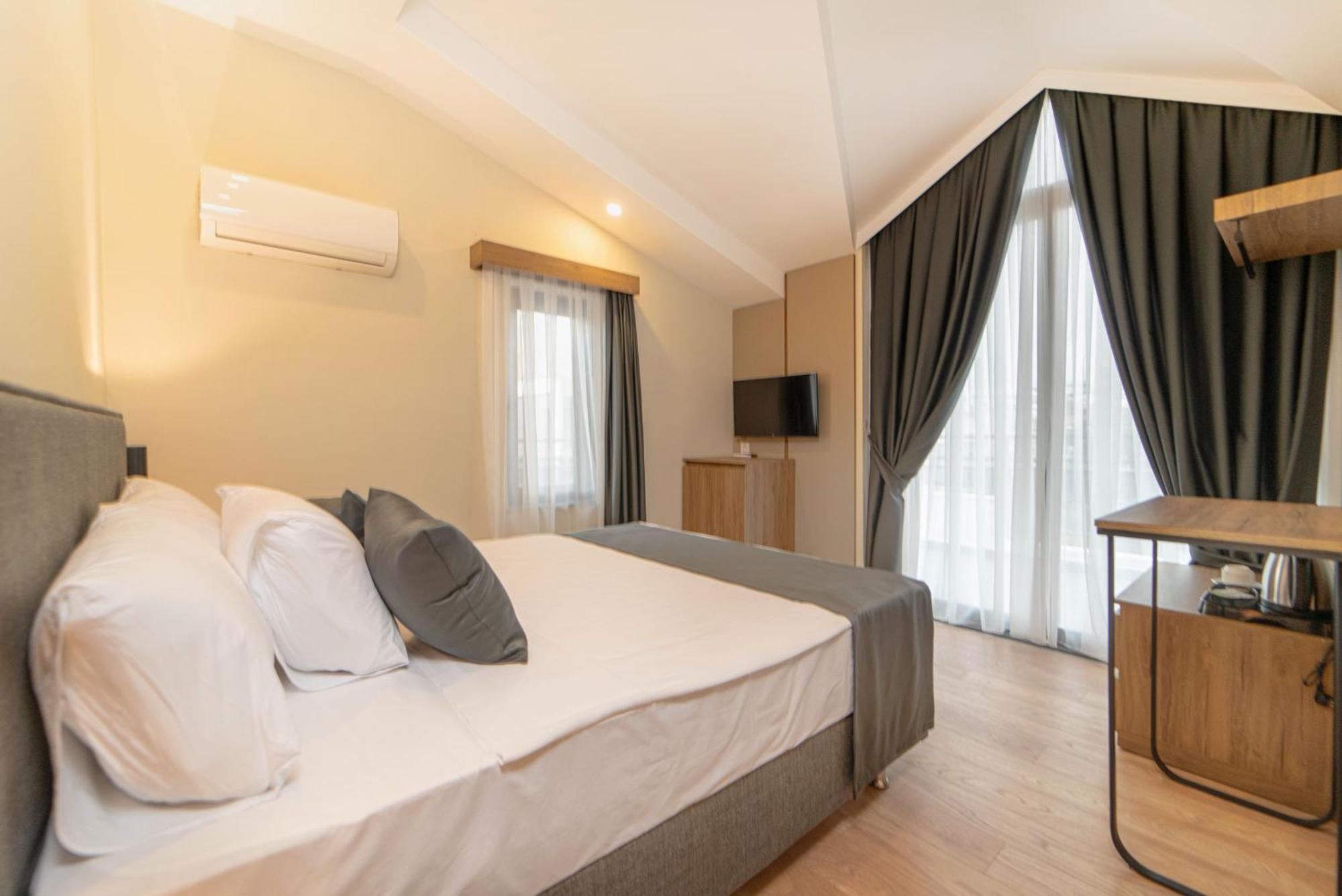 Deniz Boutique Hotel Antalya Ngoại thất bức ảnh