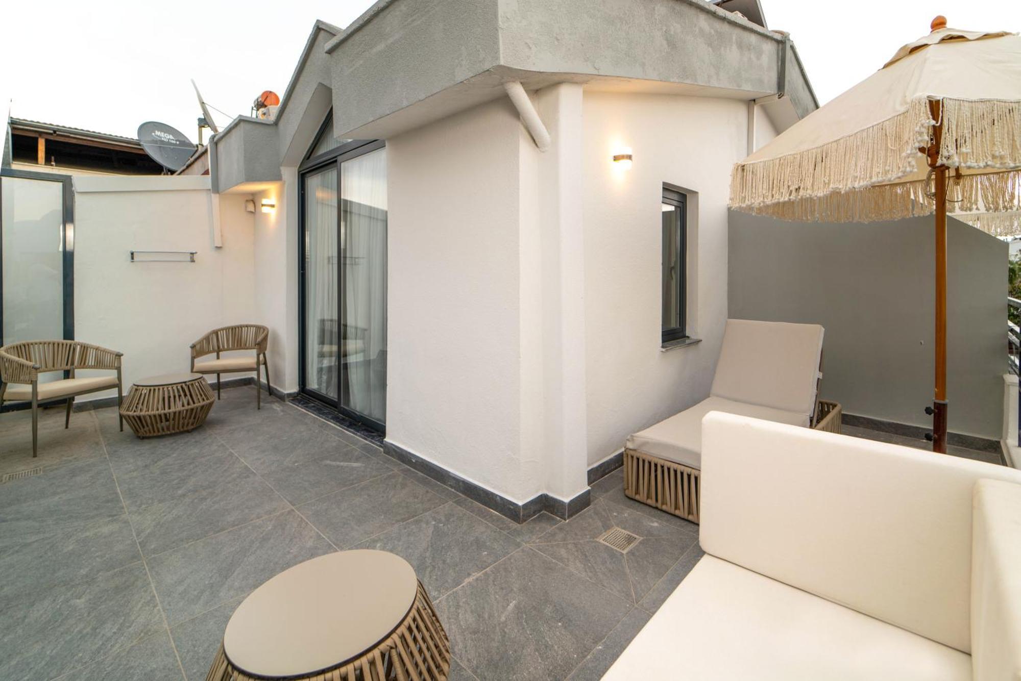 Deniz Boutique Hotel Antalya Ngoại thất bức ảnh